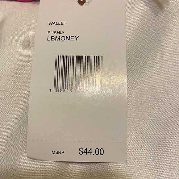 NWT Betsey Johnson Wallet pink/hearts ID, Betsey Johnson 4makeup brushes&case - Picture 6 of 10